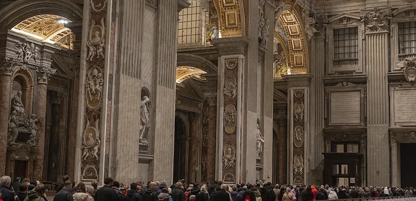 El Papa Francisco: La historia de su resiliencia y la esperanza en tiempos difíciles