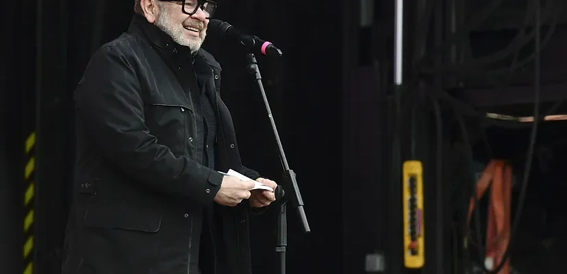 La magia del carnaval 2025: Alberto Chicote y su peculiar pregón gastronómico